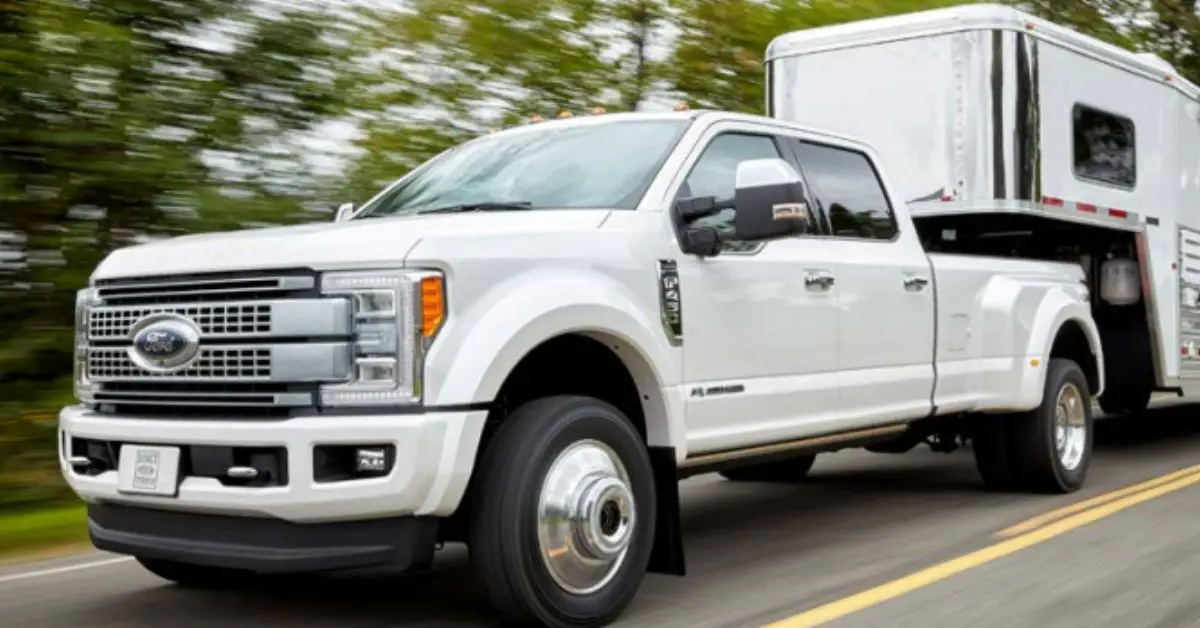 What is the 2017 Ford F-450 Towing Capacity? Explore with Chart. - The ...